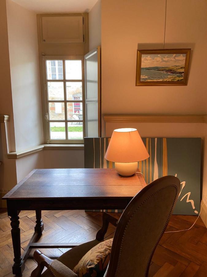 Le Gîte du Château Auriac-sur-Vendinelle Exterior foto